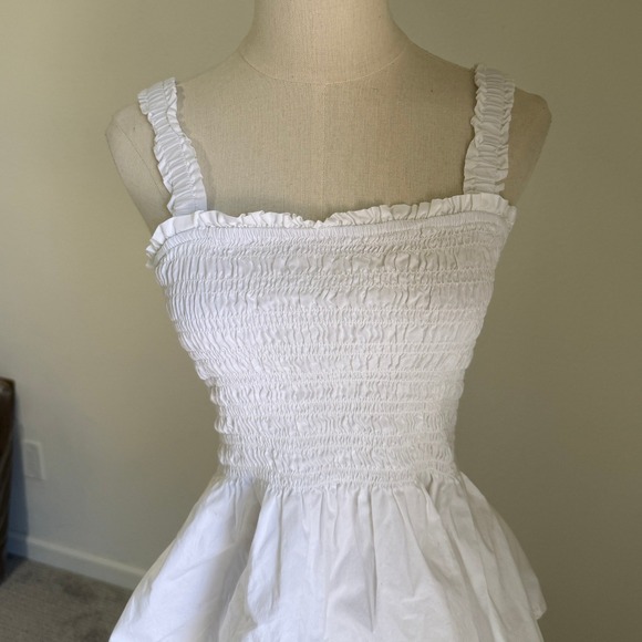 Gap White Smocked Peplum Top Ruffle Strap Square Neck Cotton Blouse Medium Tall - Picture 2 of 6